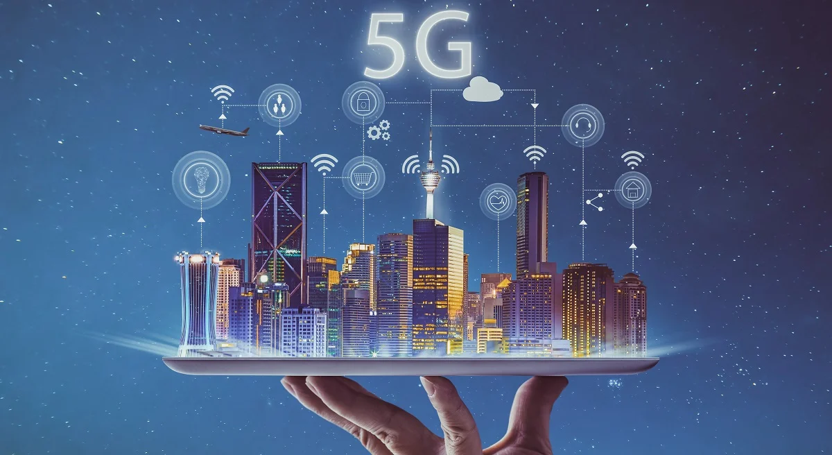 The Role of 5G and AI in Shaping the Future of the Mobile SoC